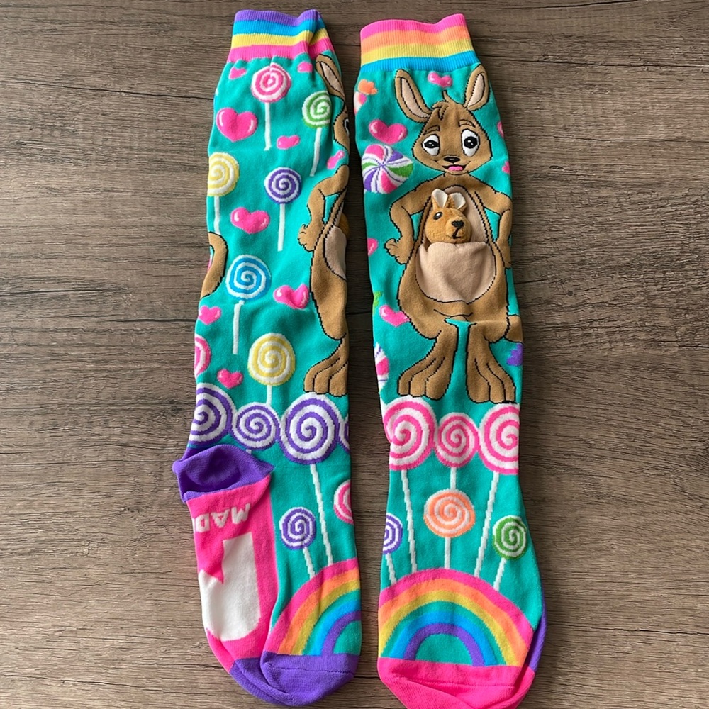 Kangaroo long socks